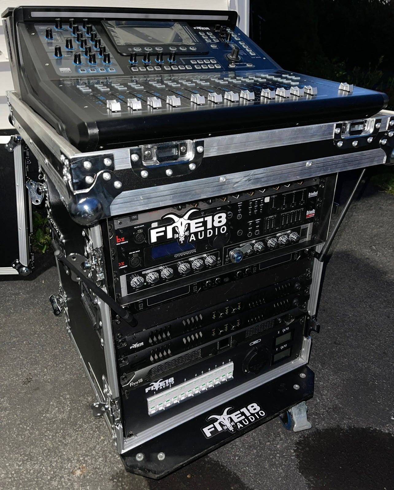 22 Channel Professional Digital Mixer